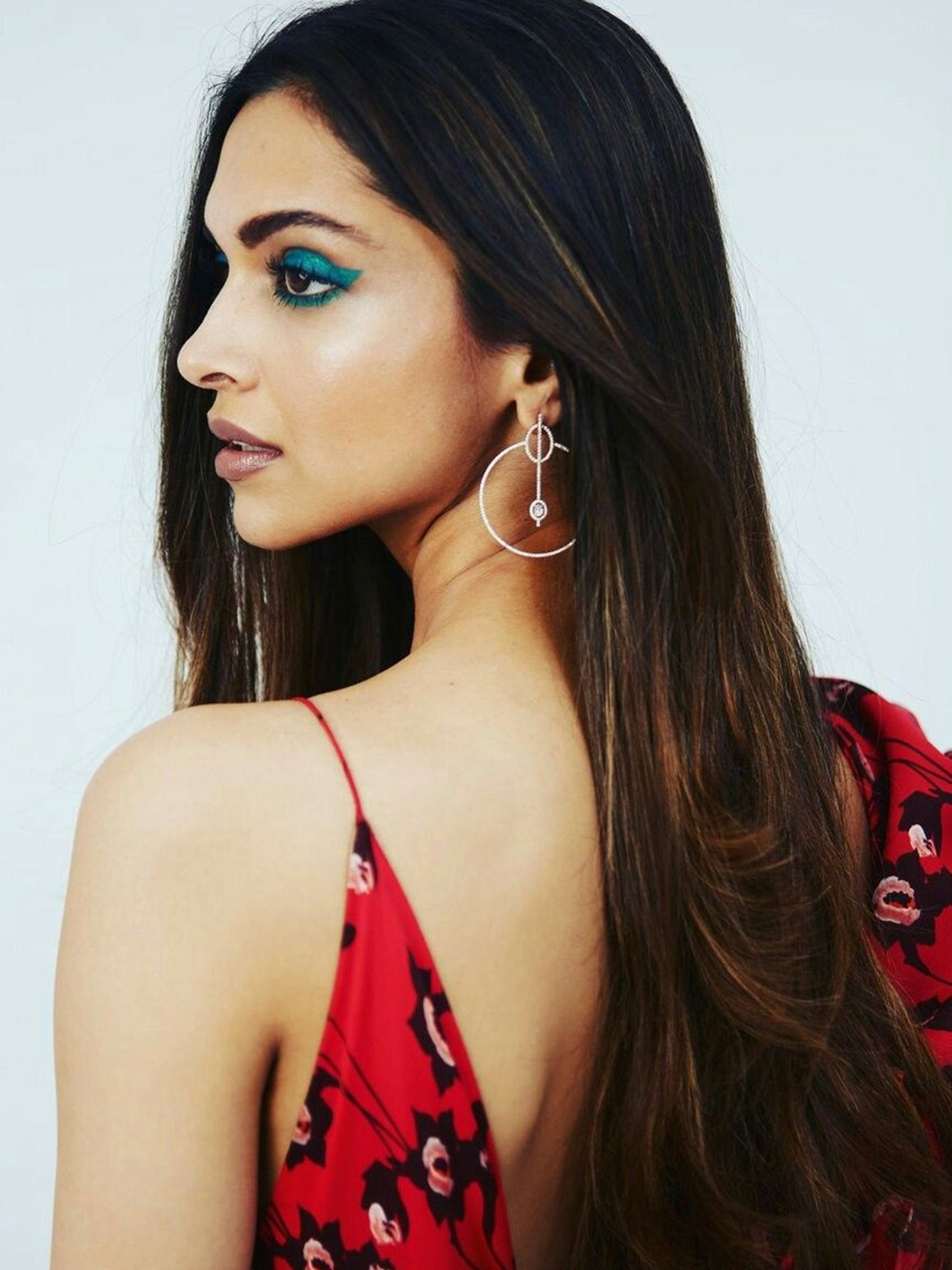 Hot makeup trends to try out this party season