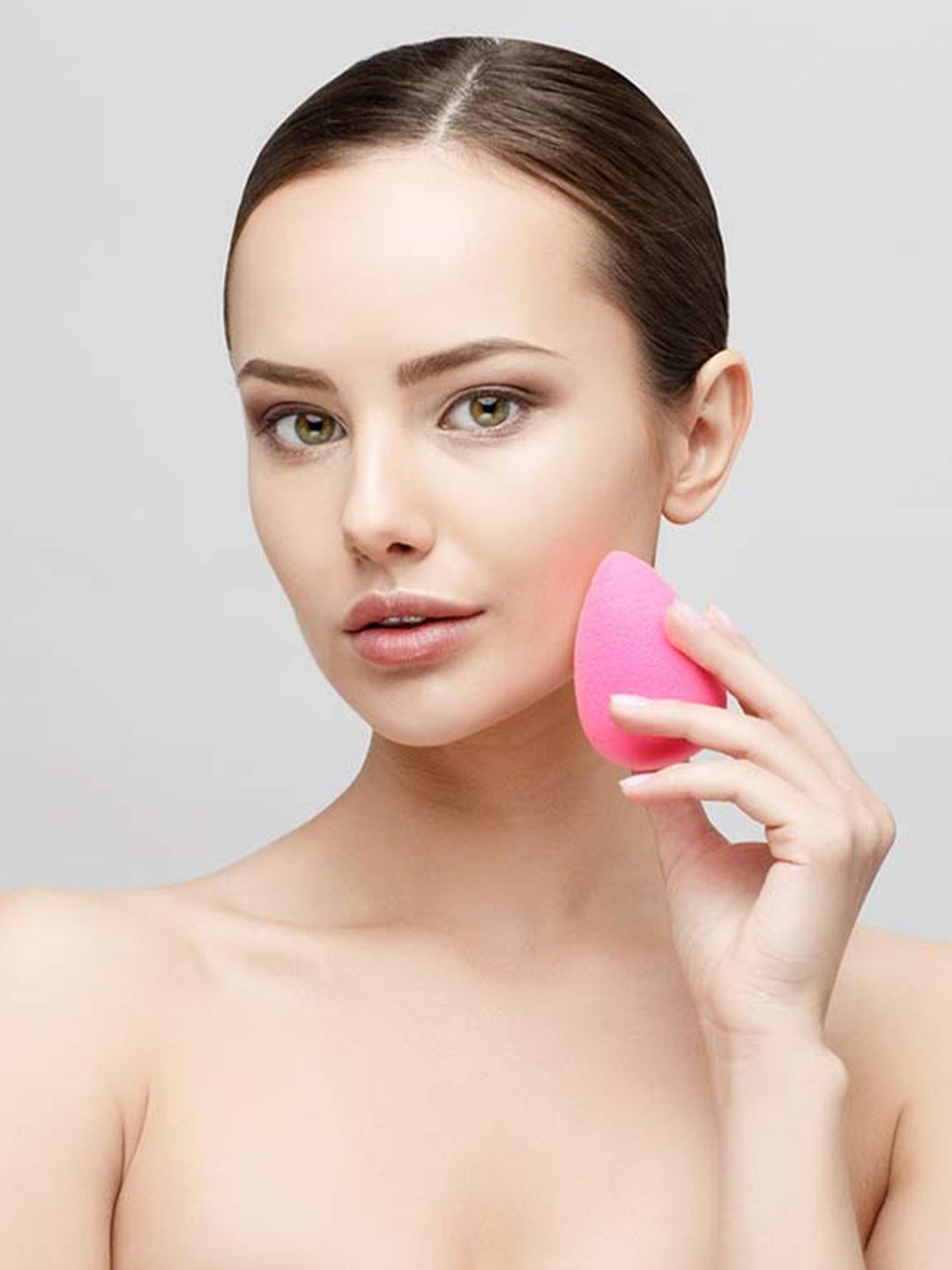 How to use a makeup sponge correctly