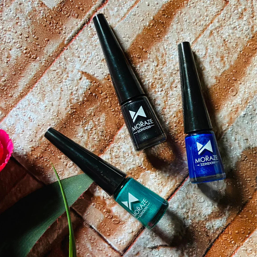 Moraze Glitter Eyeliners to Nail the Holographic Makeup Trend