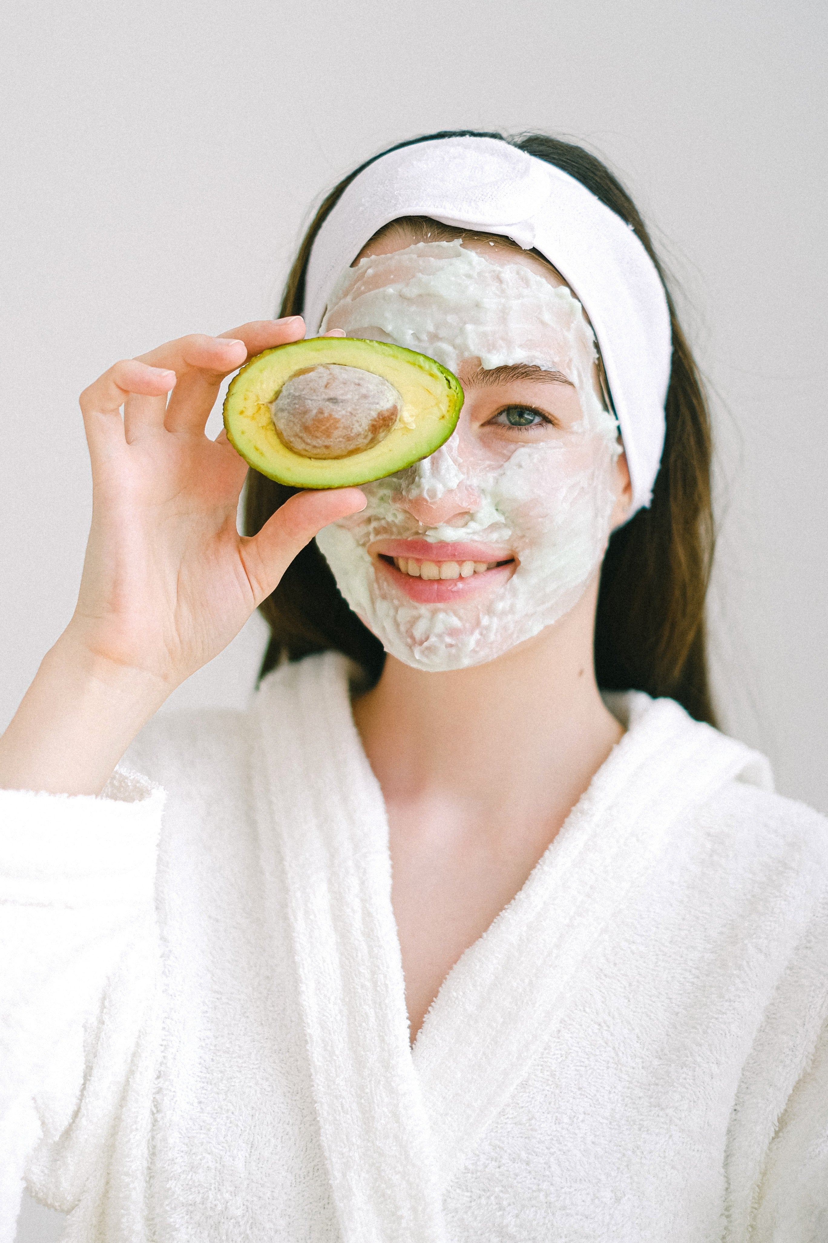 The Ultimate Guide to Skincare Routine for a Flawless Complexion