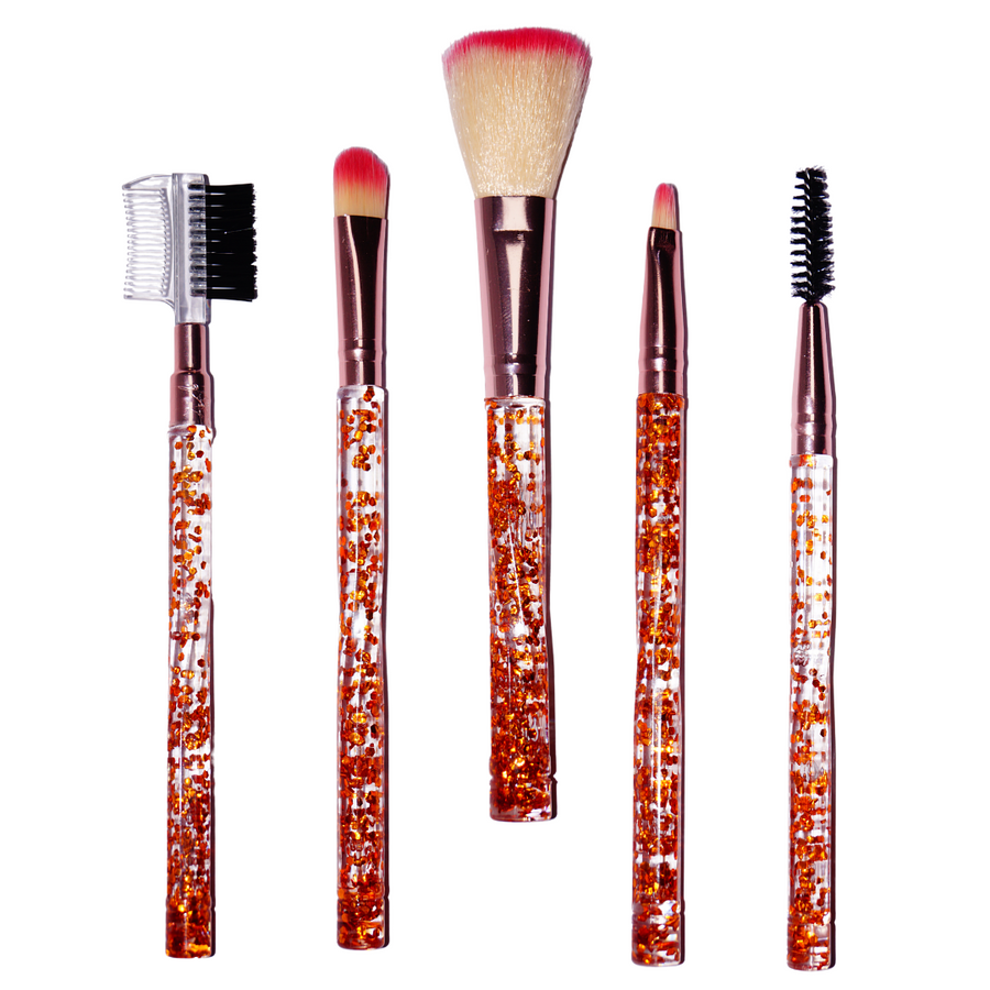 Glittering make up brushes.